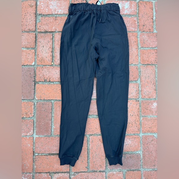 Stretch High-Rise Jogger, Full Length. Size 4. - Picture 5 of 6